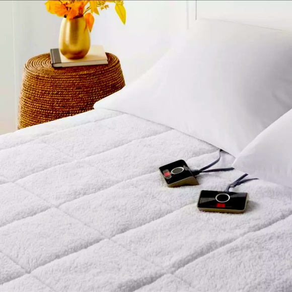 Warm & Cozy Heated Sherpa Mattress Pad